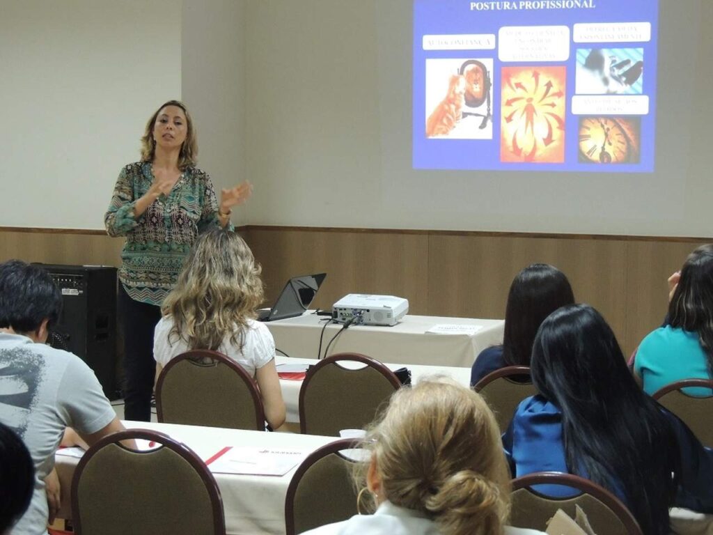 Colaboradores da Jotanunes Construtora recebem treinamento