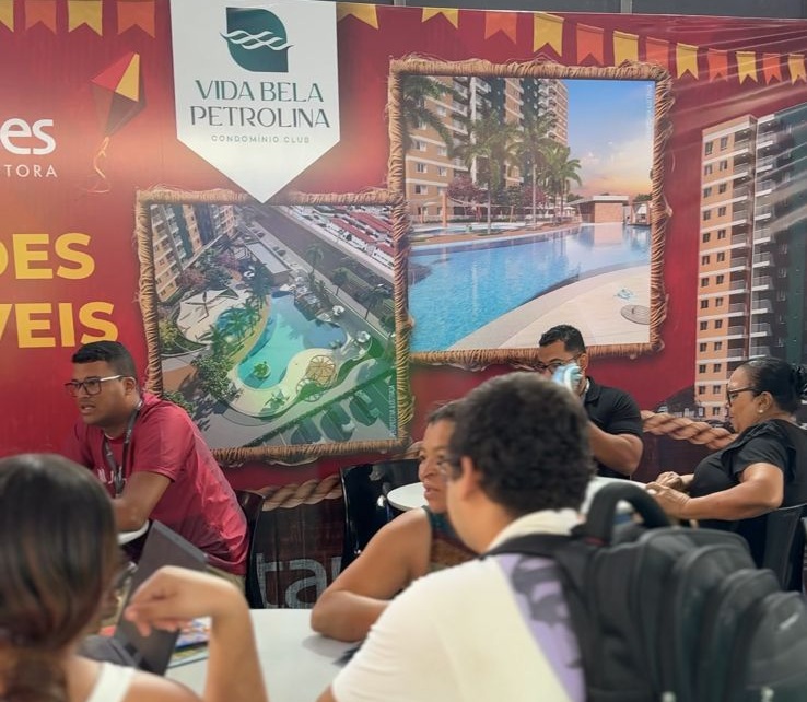 Jotanunes marca presença no Feirão da Caixa em Petrolina