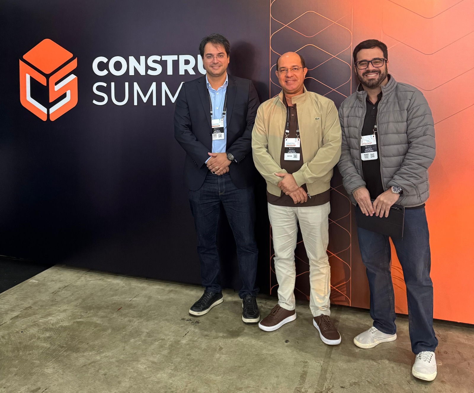 Equipe Jotanunes no Construsummit 2025